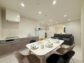 bHOTEL Nikkei Perfect Group Stay Central 2BR Apartment